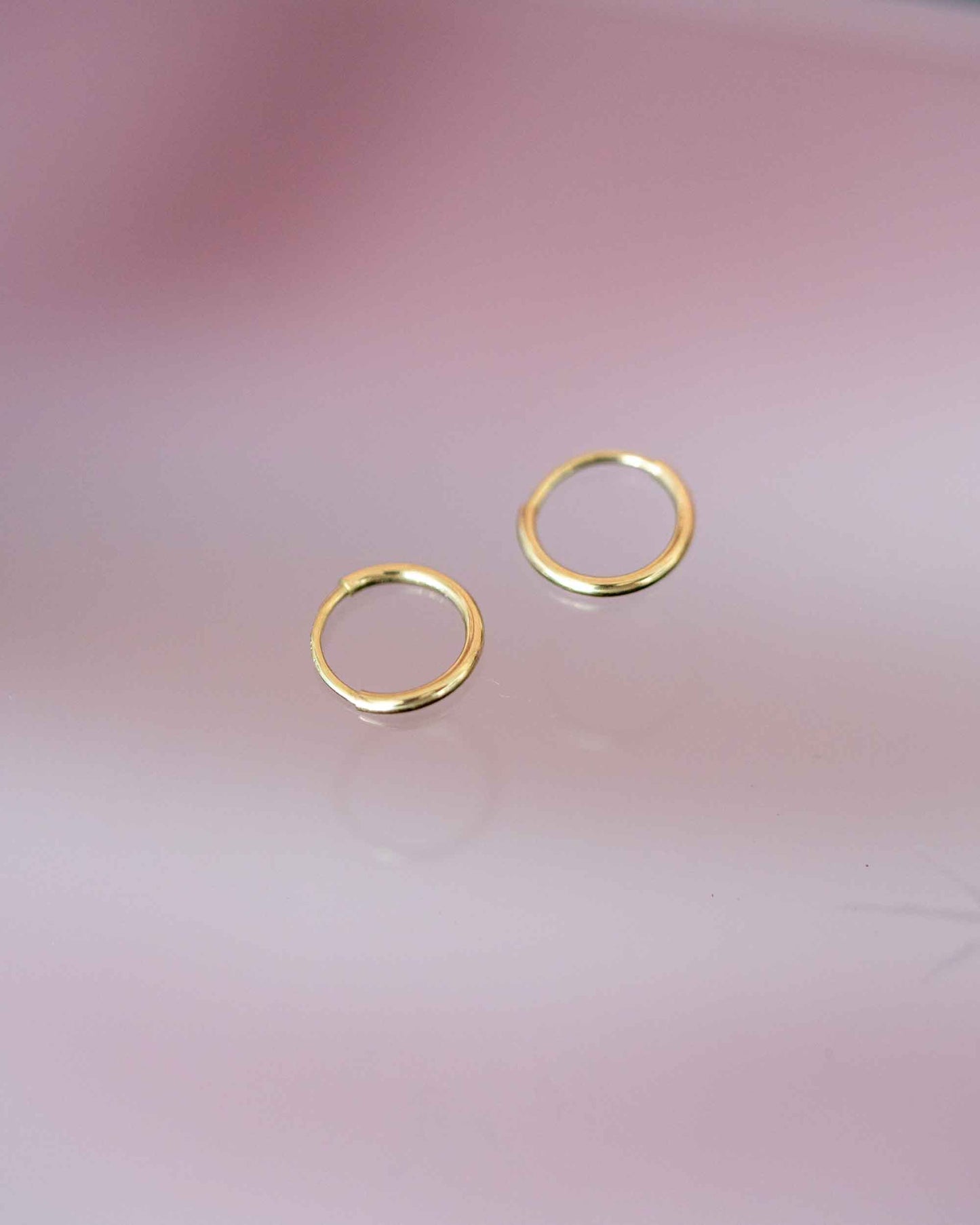 14k Yellow Gold Helix Hoop Earring | Tiny Infinity Hoop