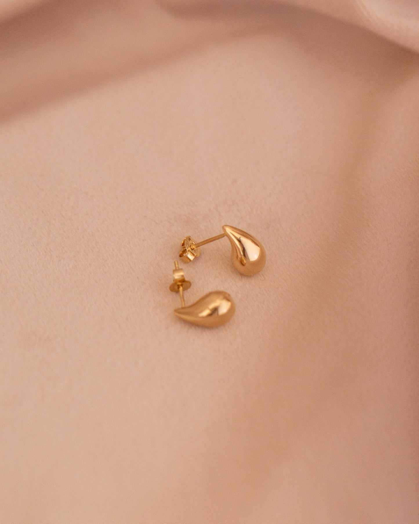 PVLA | 14K Yellow Gold Teardrop Earrings | Drop Earrings with Push Back