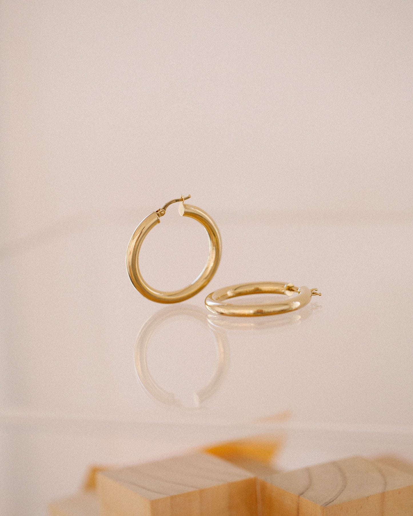 PVLA | 14K Yellow Gold Round Hoop Earrings 4.0mm | Classic Polished Chunky Hoop