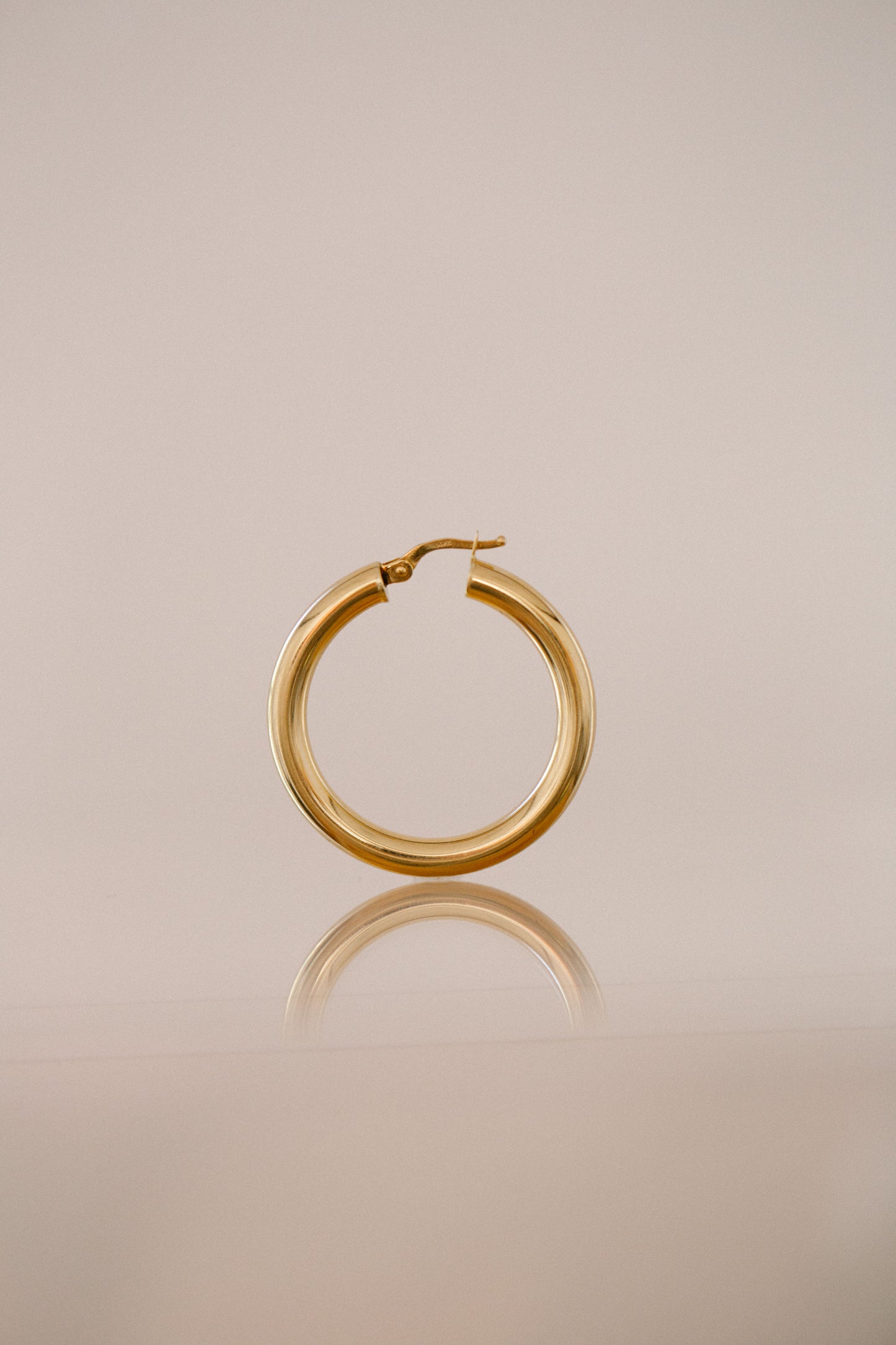 PVLA | 14K Yellow Gold Round Hoop Earrings 4.0mm | Classic Polished Chunky Hoop