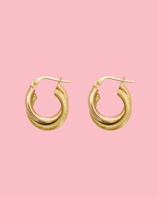 PVLA | 14k Yellow Gold Crossover Hoop Earrings | Diamond Cut and High Polished Hoop Earrings | Arracada de Oro |