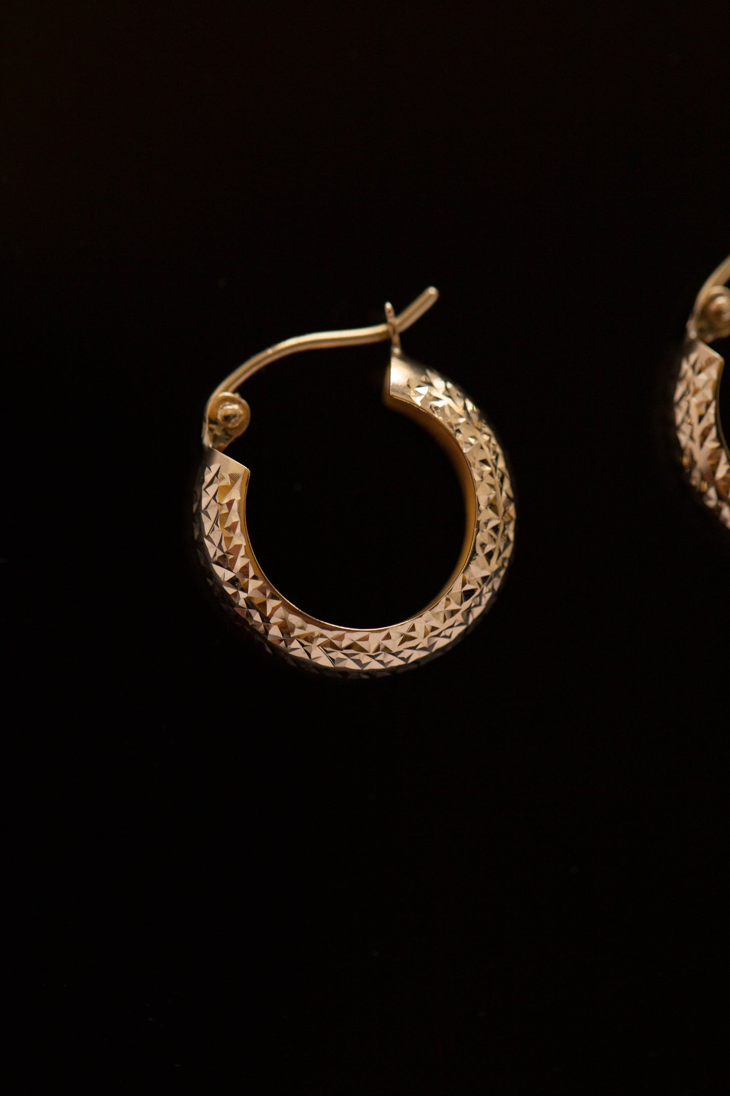 PVLA | 14k Solid Gold Chunky Hoops | Diamond Cut Gold Hoops